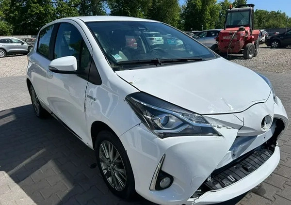 Toyota Yaris cena 31900 przebieg: 45000, rok produkcji 2020 z Żary małe 277